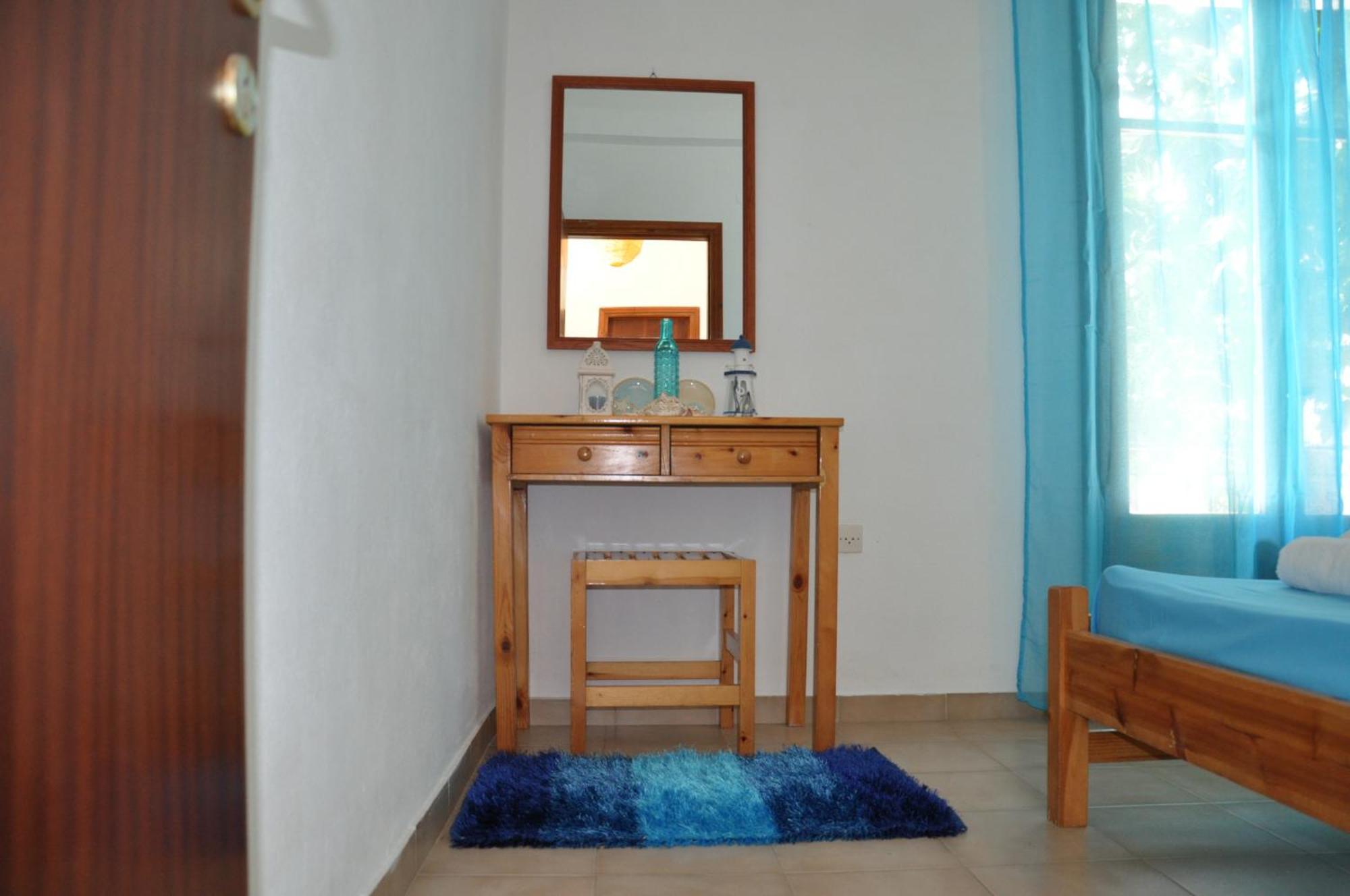 Paraskevi Apartments อิปโซส ภายนอก รูปภาพ