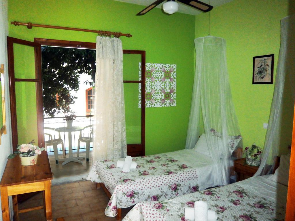 Paraskevi Apartments อิปโซส ห้อง รูปภาพ