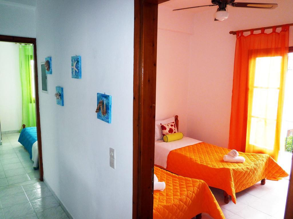 Paraskevi Apartments อิปโซส ห้อง รูปภาพ